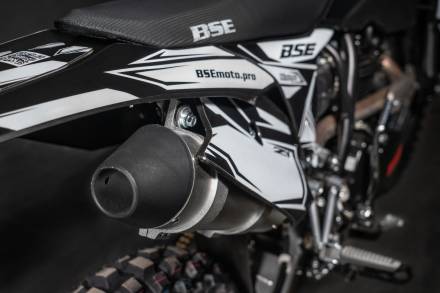 Эндуро / кроссовый мотоцикл BSE Z1 Black Raven MSD