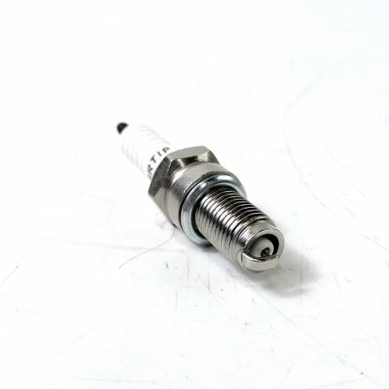Свеча зажигания Torch D8RTIP CB250